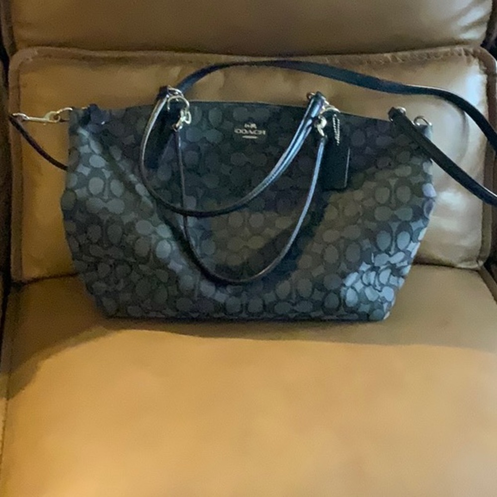 Coach Black Shoulder Bag with Signature Design